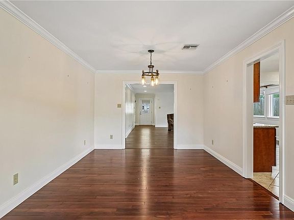 5th image of 6164 Orleans Ave