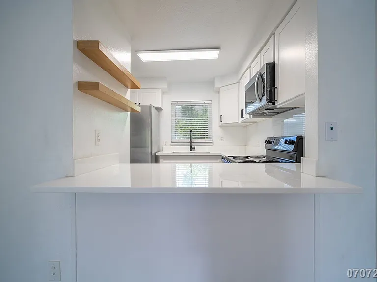 355 Aoloa St #B201 — Photo 10