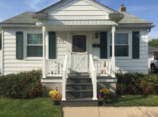 428 W 1st St, Oglesby, IL 61348
