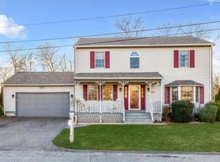 967 Montgomery St, Fall River, MA 02720