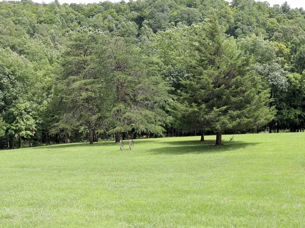 Split Rail Rd, Shawsville, VA 24162