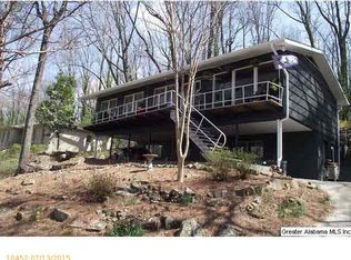 1817 Old Creek Trl, Vestavia Hills, AL 35216