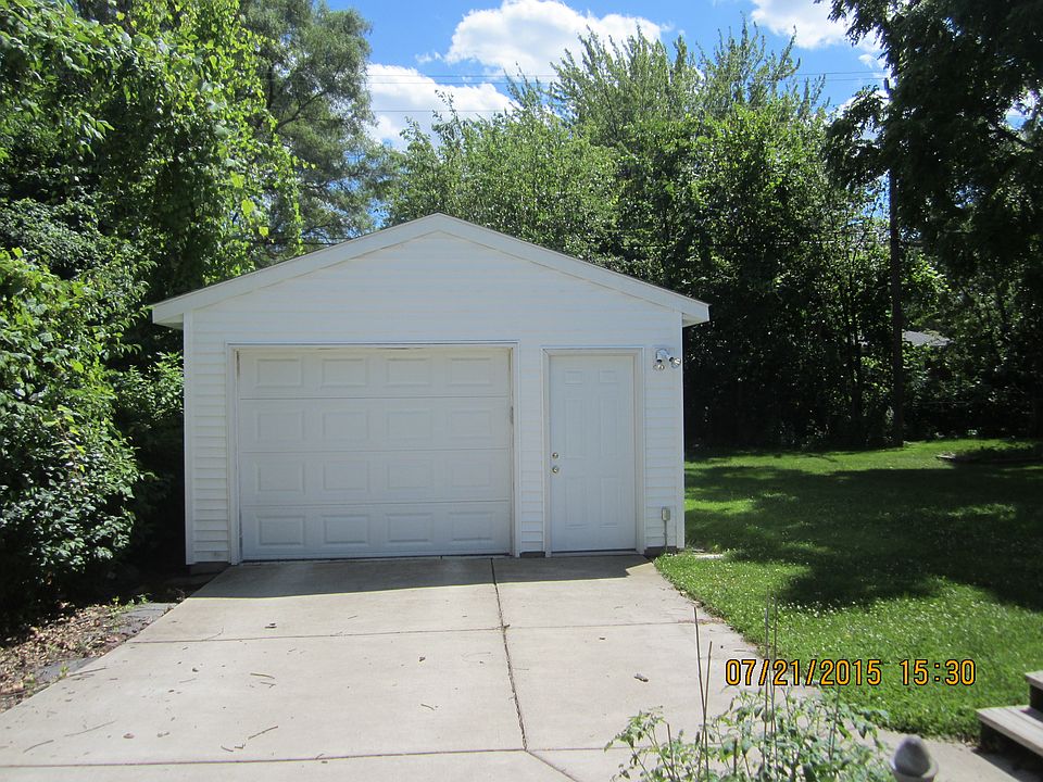 13711 Victoria St, photo 27