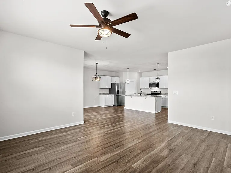 730 Gryffindor Dr — Photo 10