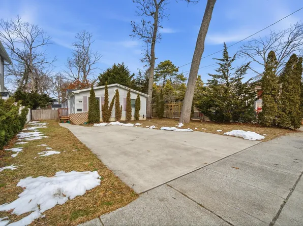 811 1st St, Northfield, NJ 08225