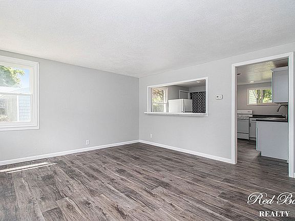 3rd image of 3103 McKinley Ave