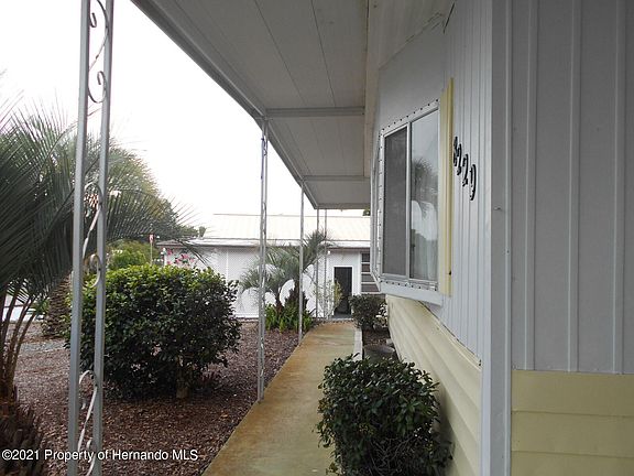 4th image of 8229 Weatherford Ave