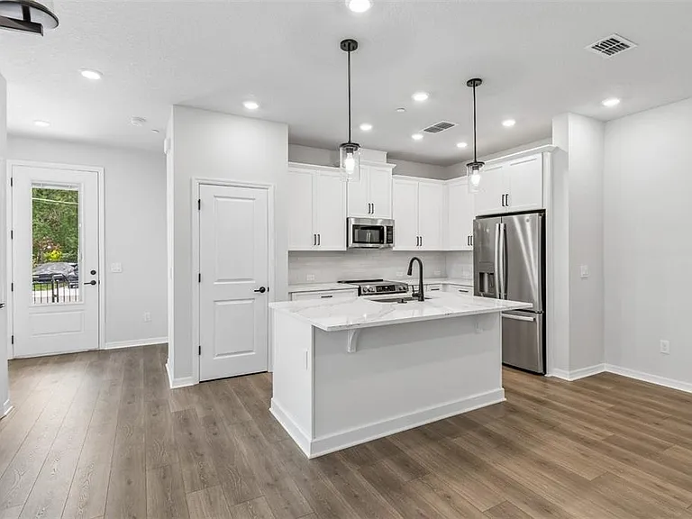 4357 Roush — Photo 5