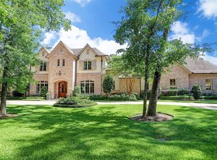 2 Rip Van Winkle Ln, Houston, TX 77024