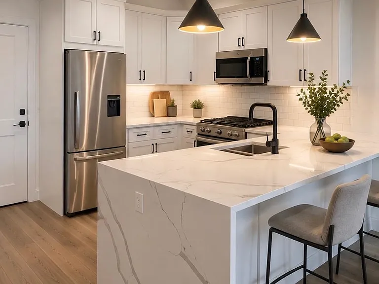 580 Palisade Ave #302 — Photo 3