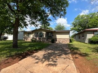 1134 S San Jose Dr, Abilene, TX 79605
