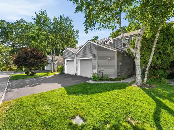 93 Bridle Path Rd