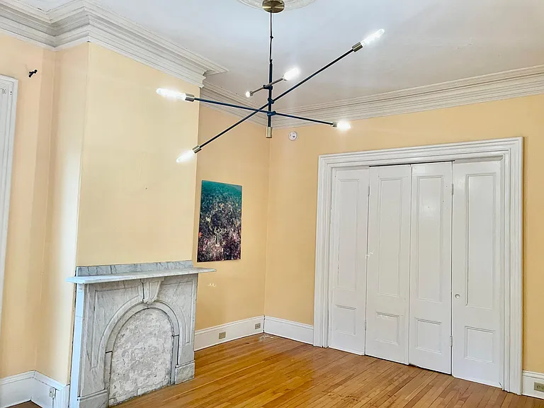 116 Emery St #1 — Photo 7