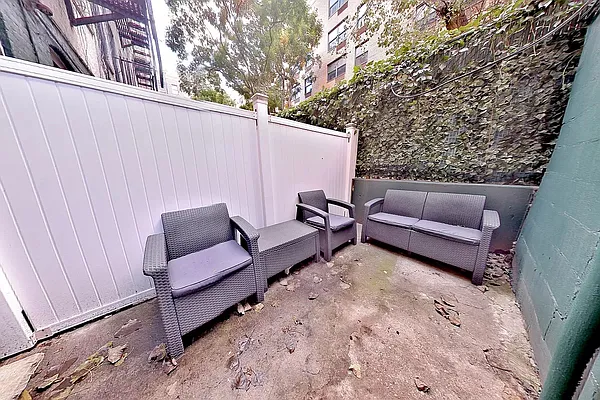 Rented by REAL New York | media 1