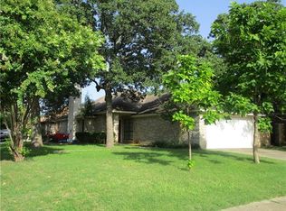 1420 Landmark Ct, Irving, TX 75060