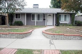 1st image of 7407 Louise Ave