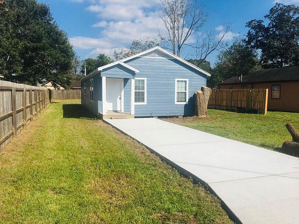 1st image of 637 Loggins Dr