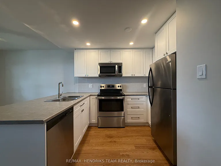158 Fitch St #218 — Photo 2
