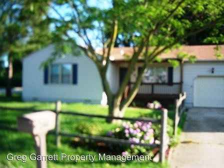 2nd image of 298 Louise Dr