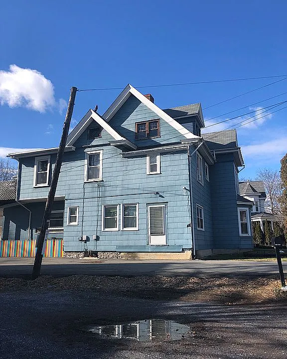Building Photo 3
