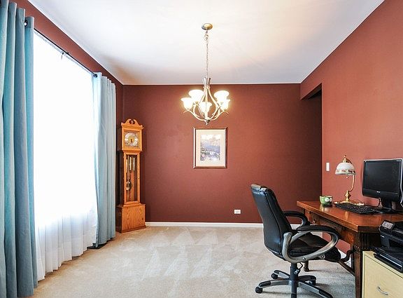3rd image of 13007 Meadow Ln