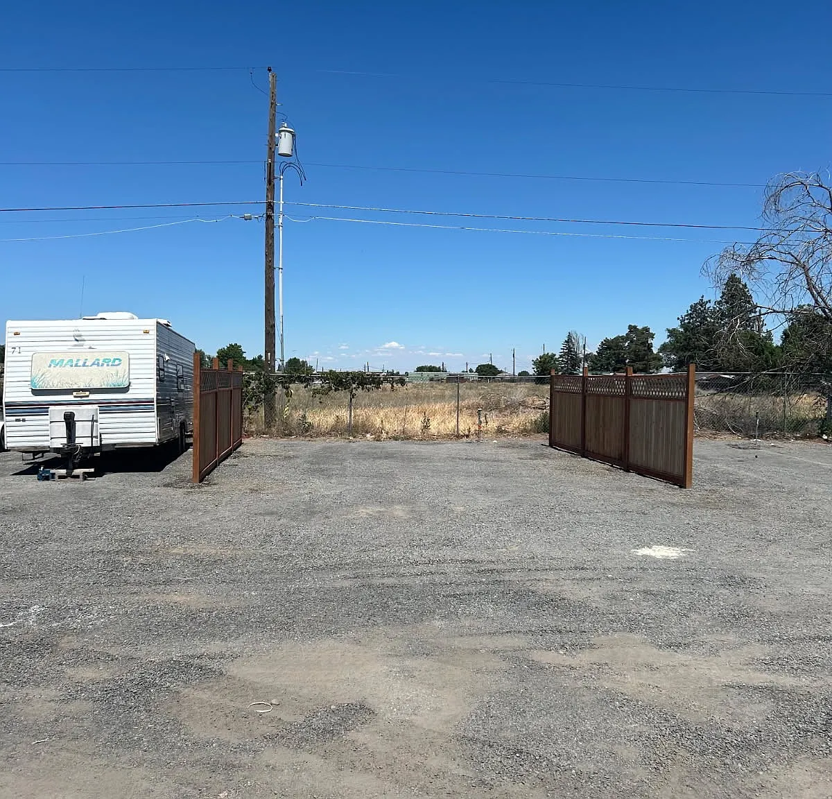 Studio, 200 sqft, $595 — Photo 4