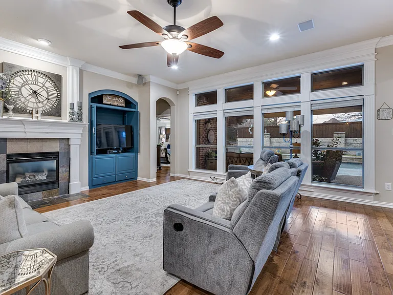8533 Brandonwood Dr — Photo 9