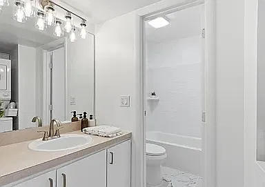 1 bed, 663 sqft, $1,850 — Photo 4