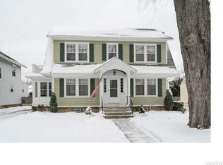 68 Lowell Rd, Buffalo, NY 14217