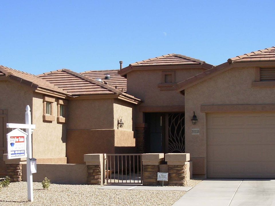 Front of home with private courtyard
