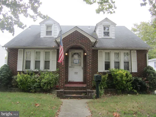 565 Greenwich Ave, Paulsboro, NJ 08066