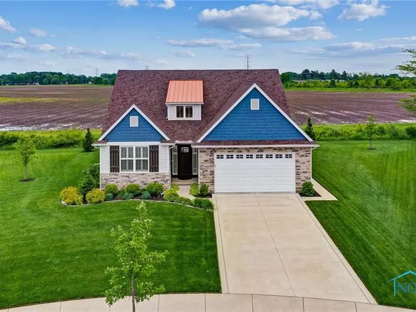 10607 Saron Ln, Whitehouse, OH 43571