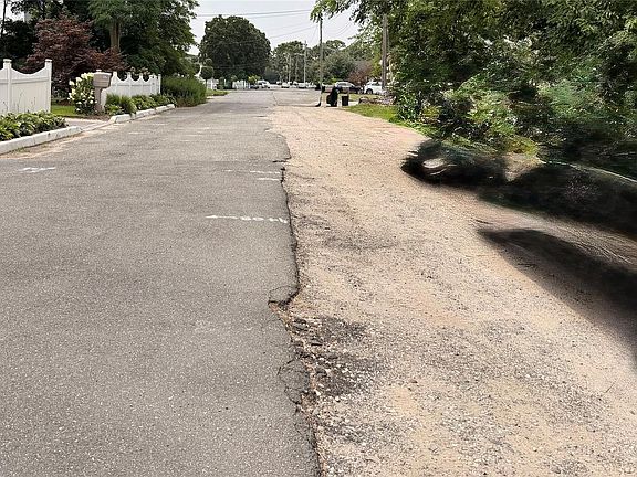 3rd image of Johnson Street