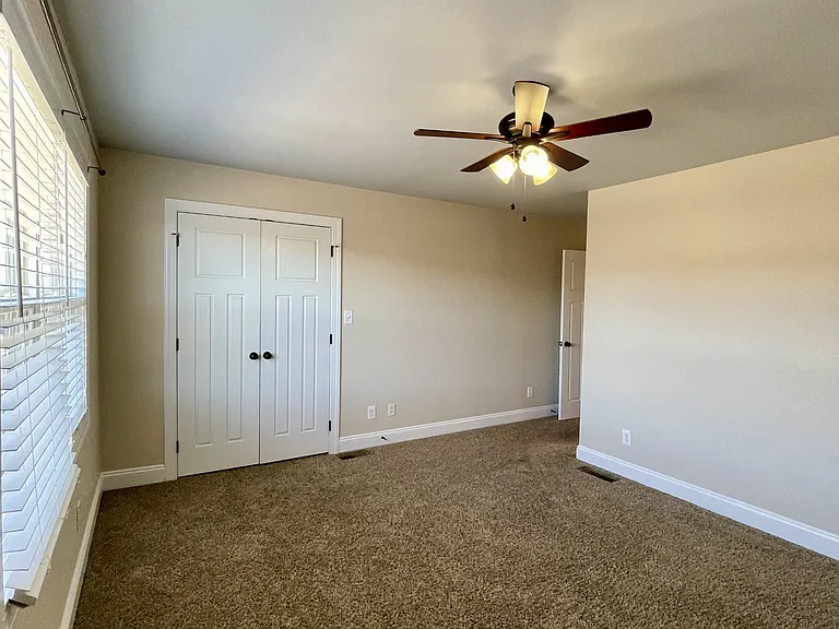 123 Portico St — Photo 16