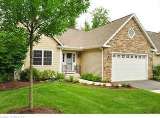 16 Streamside Ln, Berlin, CT 06037