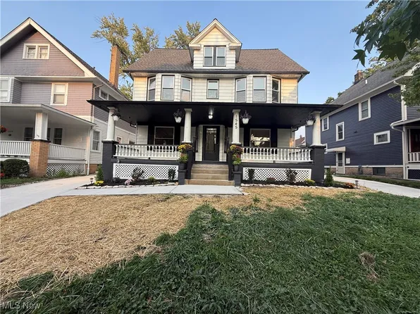 1545 Marlowe Ave, Lakewood, OH 44107