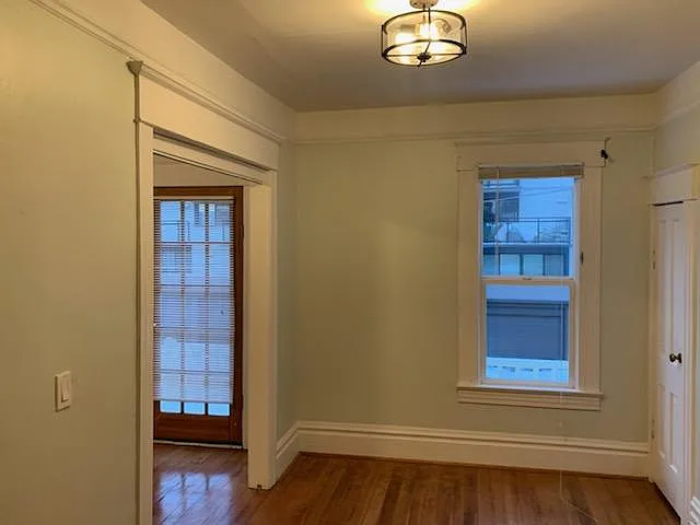 1522 Taylor Ave N #C — Photo 19
