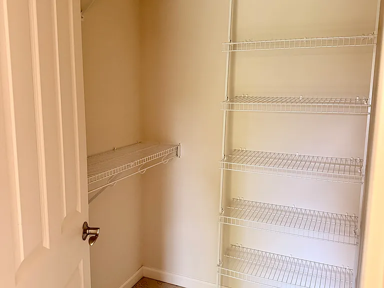 bedroom 2 walk in closet
