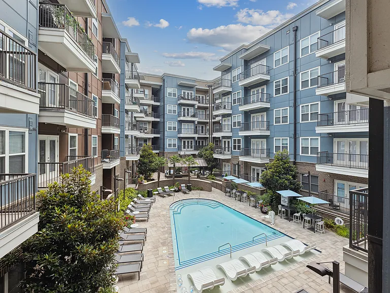Midtown 205, Charlotte, NC, Pool
