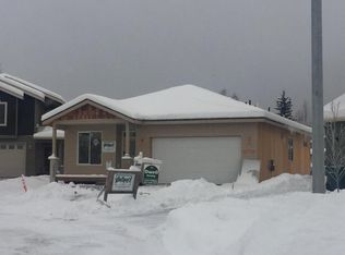 8172 Grayhawk Cir, Anchorage, AK 99507