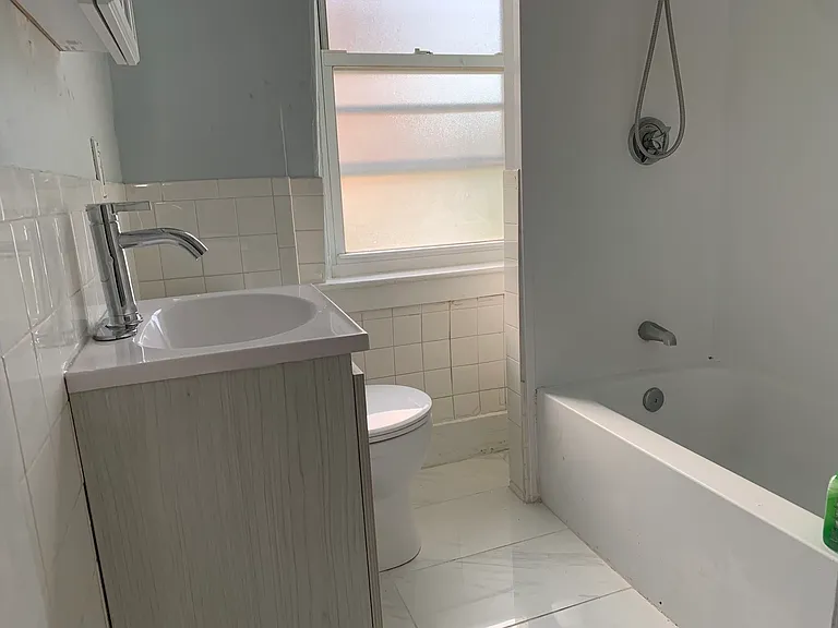 45 Madison St #45 — Photo 12
