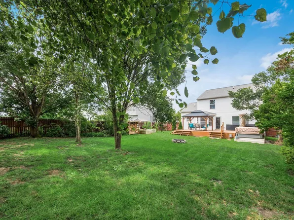 1360 Great Hunter Dr, Grove City, OH 43123