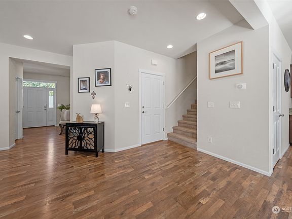 3rd image of 8124 174th Street Ct E
