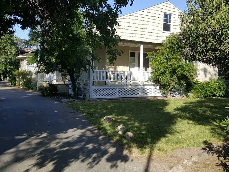 627 & 663 Rose Ave — Photo 14