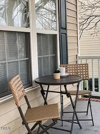 4836 Windblown Ct