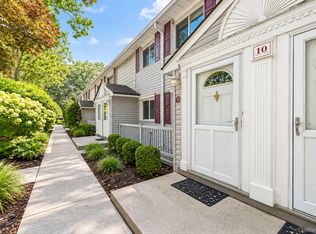 10 Smithtown Boulevard #3B, Smithtown, NY 11787
