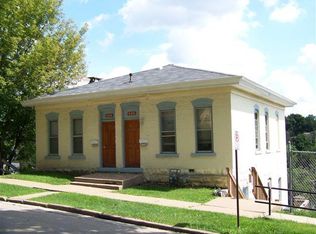 594 Jefferson St, Dubuque, IA 52001