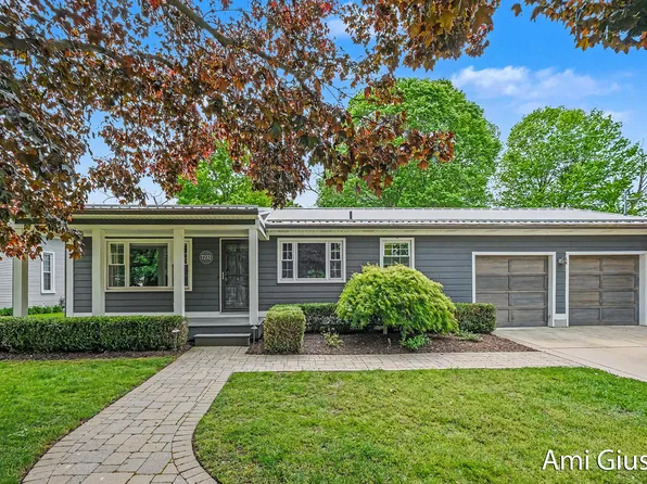 7232 Thornapple River Dr SE, Ada, MI 49301