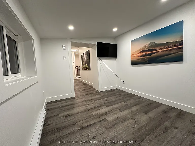 31 Everett St — Photo 10
