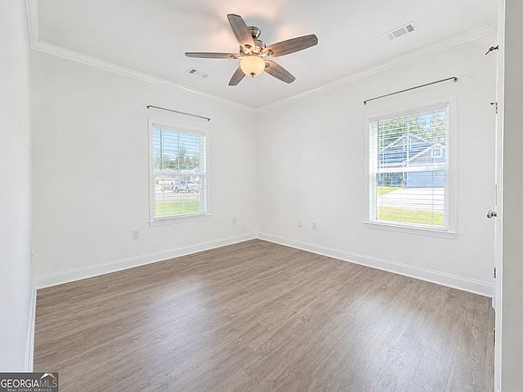 5th image of 110 Cherokee Rose Cir